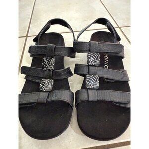 Vionic Sandals Womens 7 Amber Strappy Black Leather Open Croc Embossed Casual